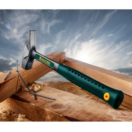 Молоток KRAFTOOL PRO AutoKraft цельнокованый, маслобензостойкая виброгасящая эргономичная рукоятка, 500г Молоток KRAFTOOL PRO AutoKraft цельнокованый, маслобензостойкая виброгасящая эргономичная рукоятка, 500г