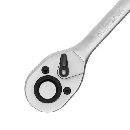 Ключ-трещотка 1/2", 45 зубьев, с быстрым сбросом, матовый хром Сибртех Ключ-трещотка 1/2", 45 зубьев, с быстрым сбросом, матовый хром Сибртех