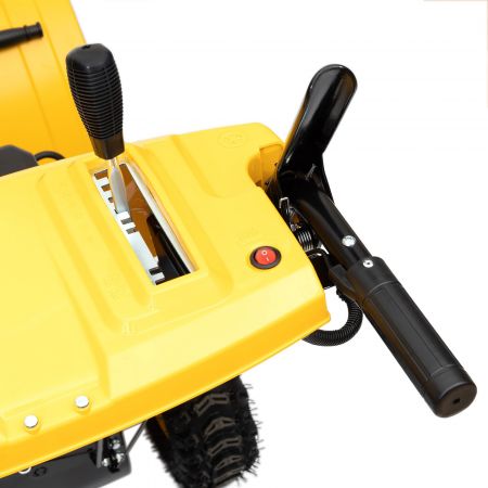 Бензиновая снегоуборочная машина SBM 610S PRO, 212 cc, электростартер, фара, обогрев Denzel