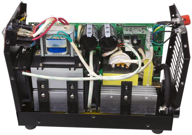 Инвертор ЗУБР МАСТЕР сварочный, М3, 140А, MMA, IGBT, ПВ-30%, 1*220В (мин 180В) 